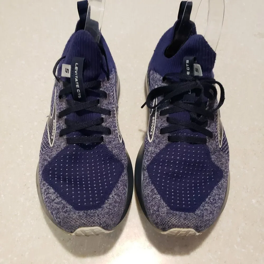 Brooks Levitate 5 Stealth Fit Running Shoes - Men's Sz 7 Navy Blue & White